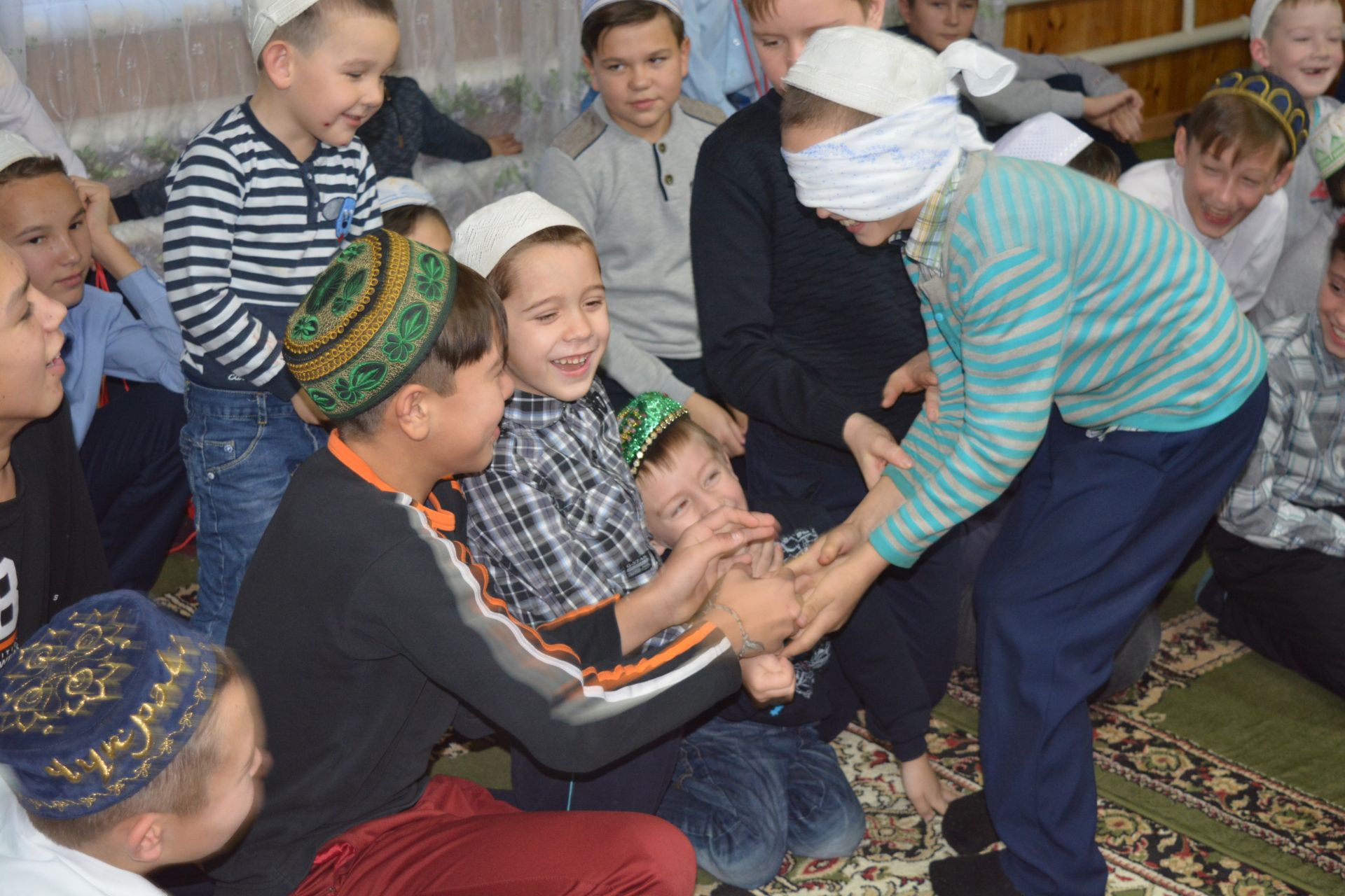 Яңа Чүпрәле авылы мәчетендә балалар өчен Мәүлед бәйрәме узды