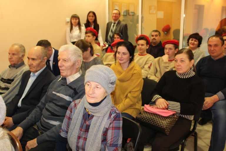 В день Конституции РФ юным гражданам Дрожжановского района вручили паспорта