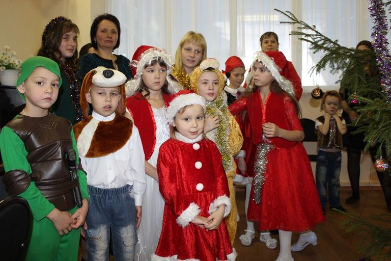 В приюте "Тёплый дом" Дрожжановского района прошло новогоднее представление