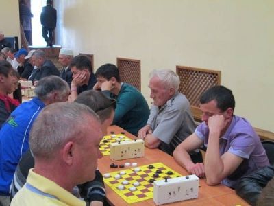 На чемпионате республики по интеллектуальной игре «Русские шашки» дрожжановцы заняли 6-ое место