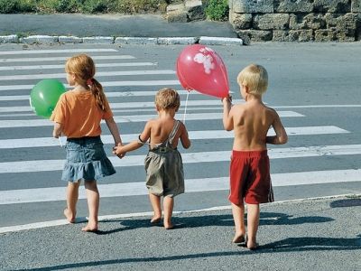 В Дрожжаном изменят свой вид дорожные знаки "Пешеходный переход" и "Дети"
