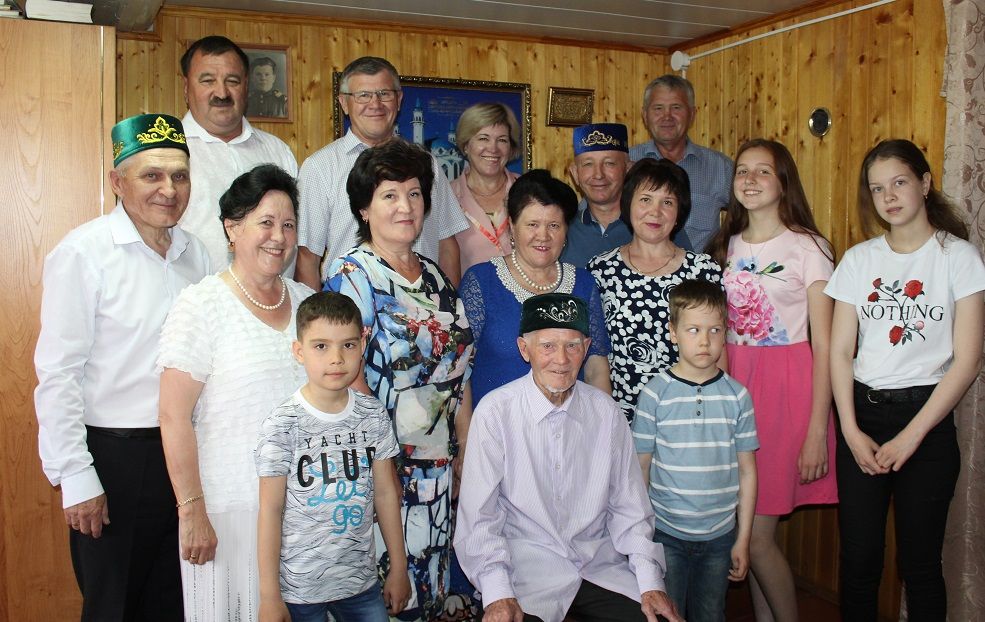 Ещё два жителя Дрожжановского района отметили юбилеи - 90 лет