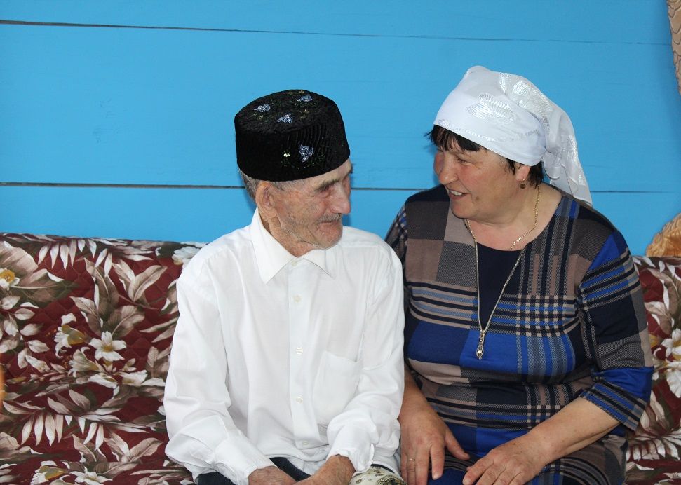 Старейший житель Дрожжановского района  отметил столетний юбилей