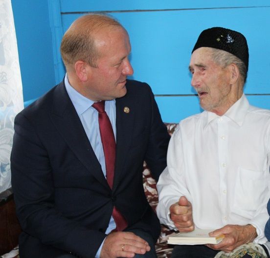 Старейший житель Дрожжановского района  отметил столетний юбилей