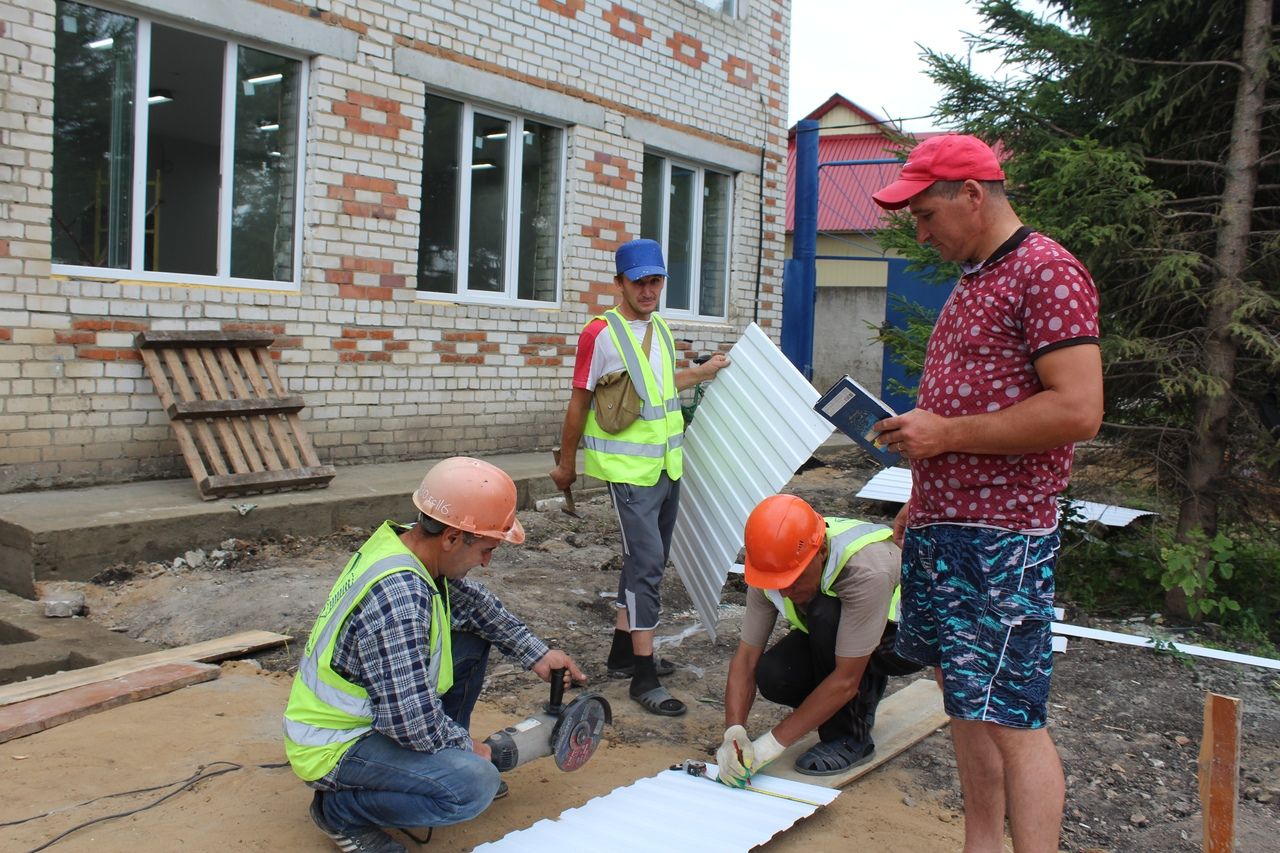 Капитальный ремонт нового здания дрожжановского архива завершат в августе