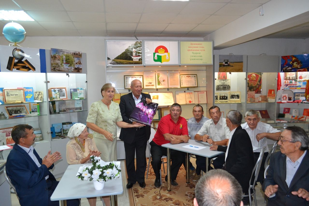 Дрожжановские пенсионеры участвовали  в интеллектуальной игре «Знатоки Татарстана»