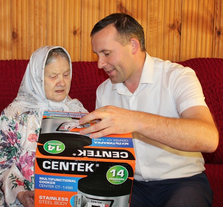 90-летний юбилей отметила ещё одна жительница Дрожжановского района