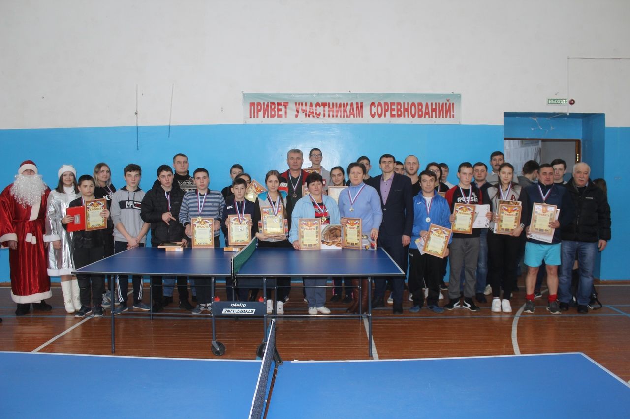 В Дрожжаном в рамках декады спорта прошел турнир по теннису