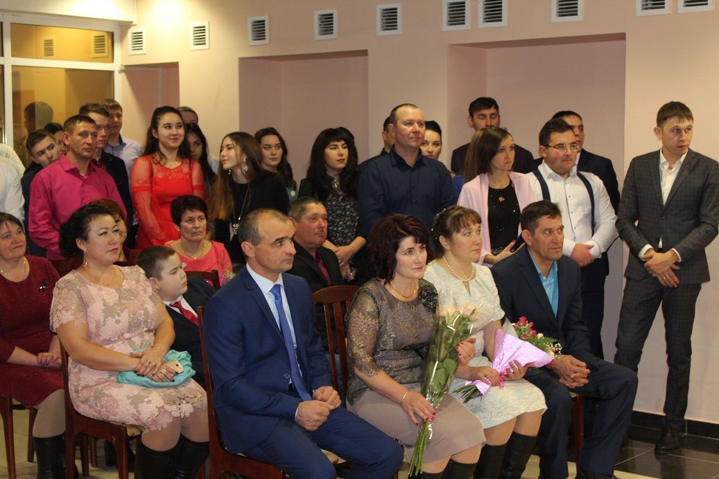 В Дрожжановском районе состоялась регистрация заключения брака первой пары 2019 года