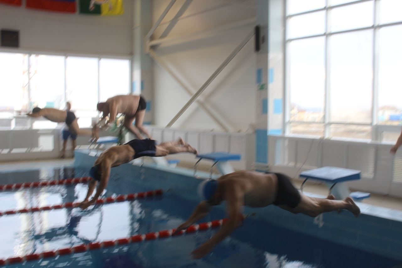 В Дрожжаном прошли соревнования по плаванию среди пенсионеров