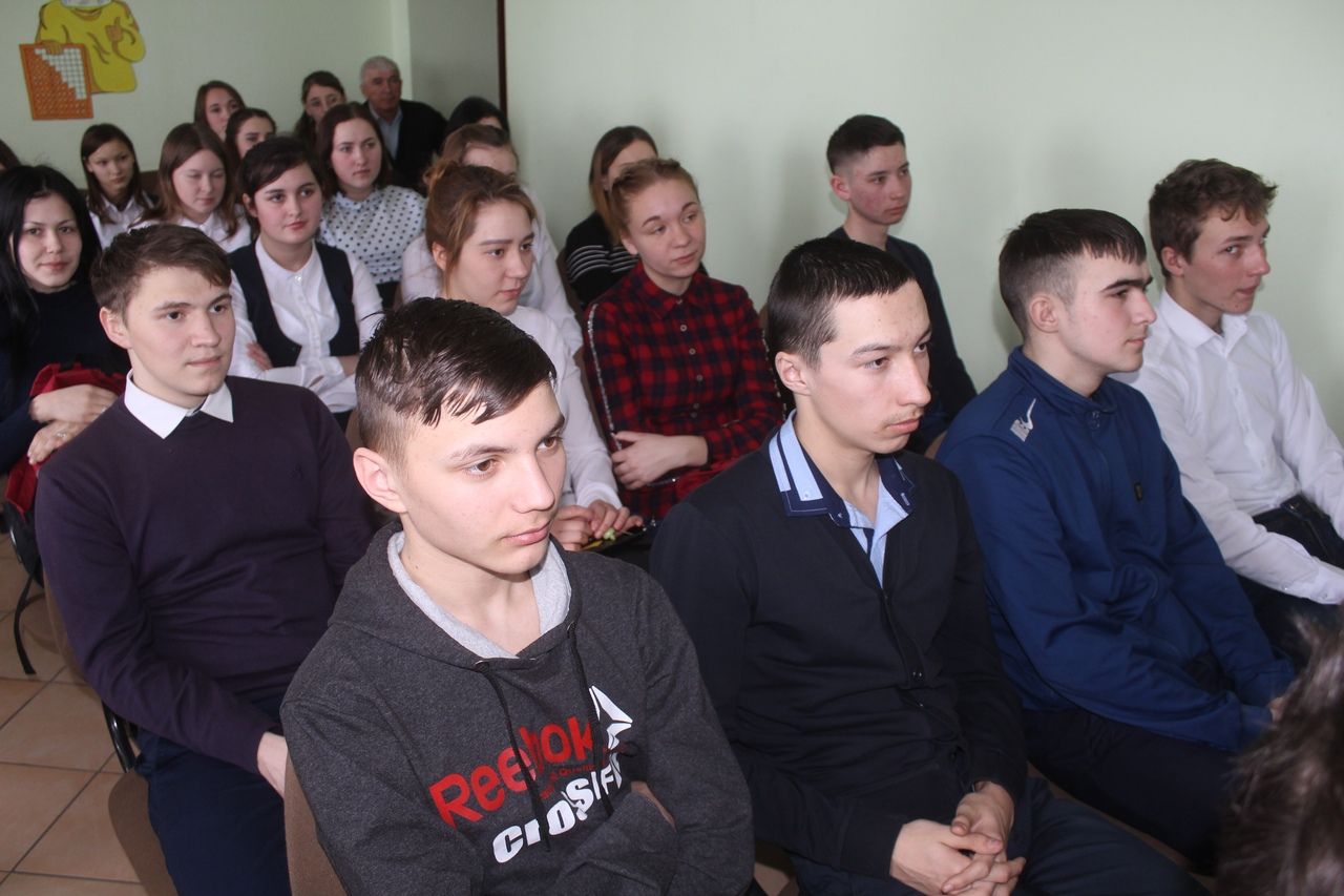 В техникуме отраслевых технологий Дрожжановского района  прошёл урок мужества
