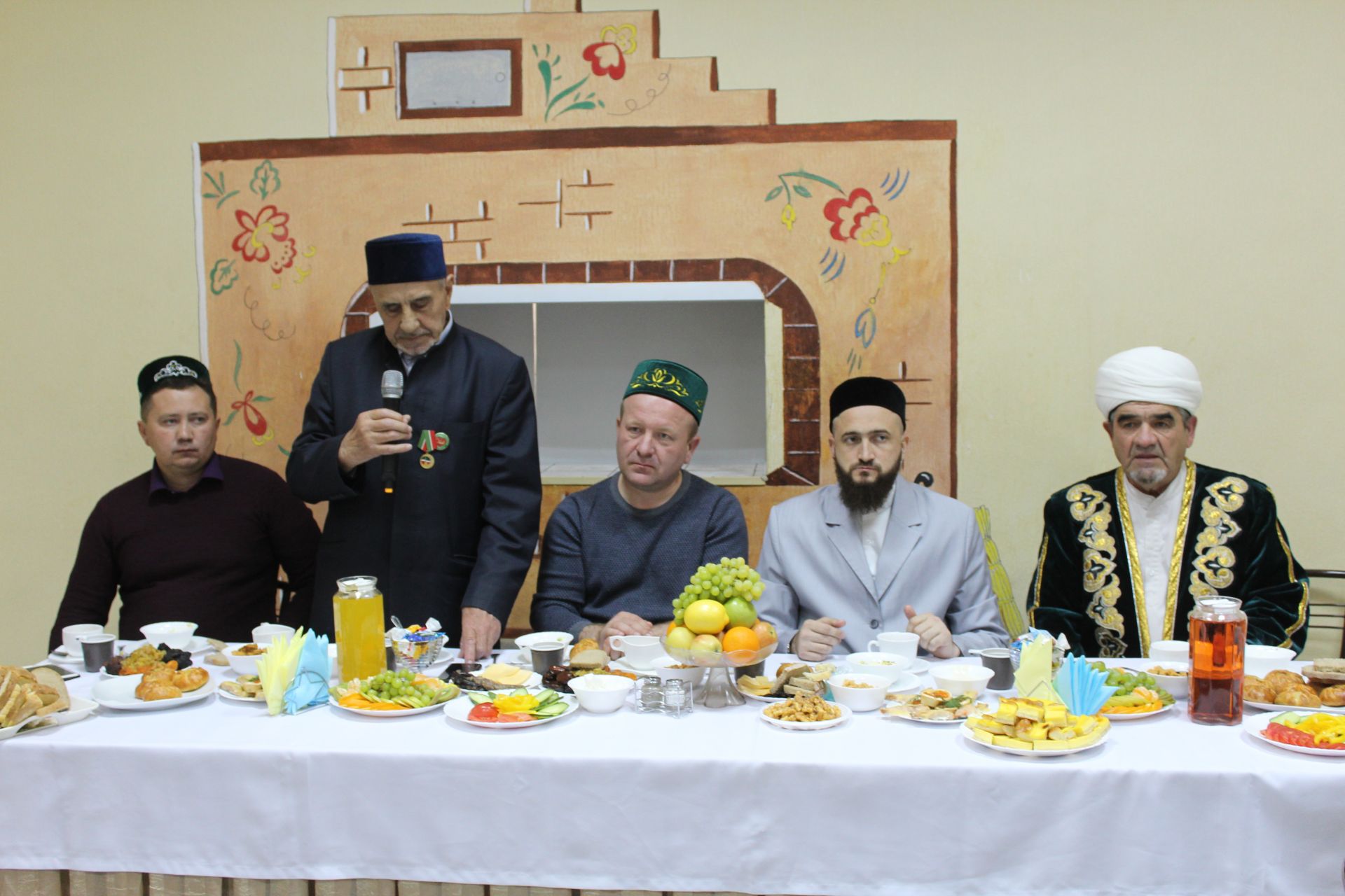 Муфтий РТ Камиль хазрат Самигуллин  побывал на ифтаре в Дрожжановском районе