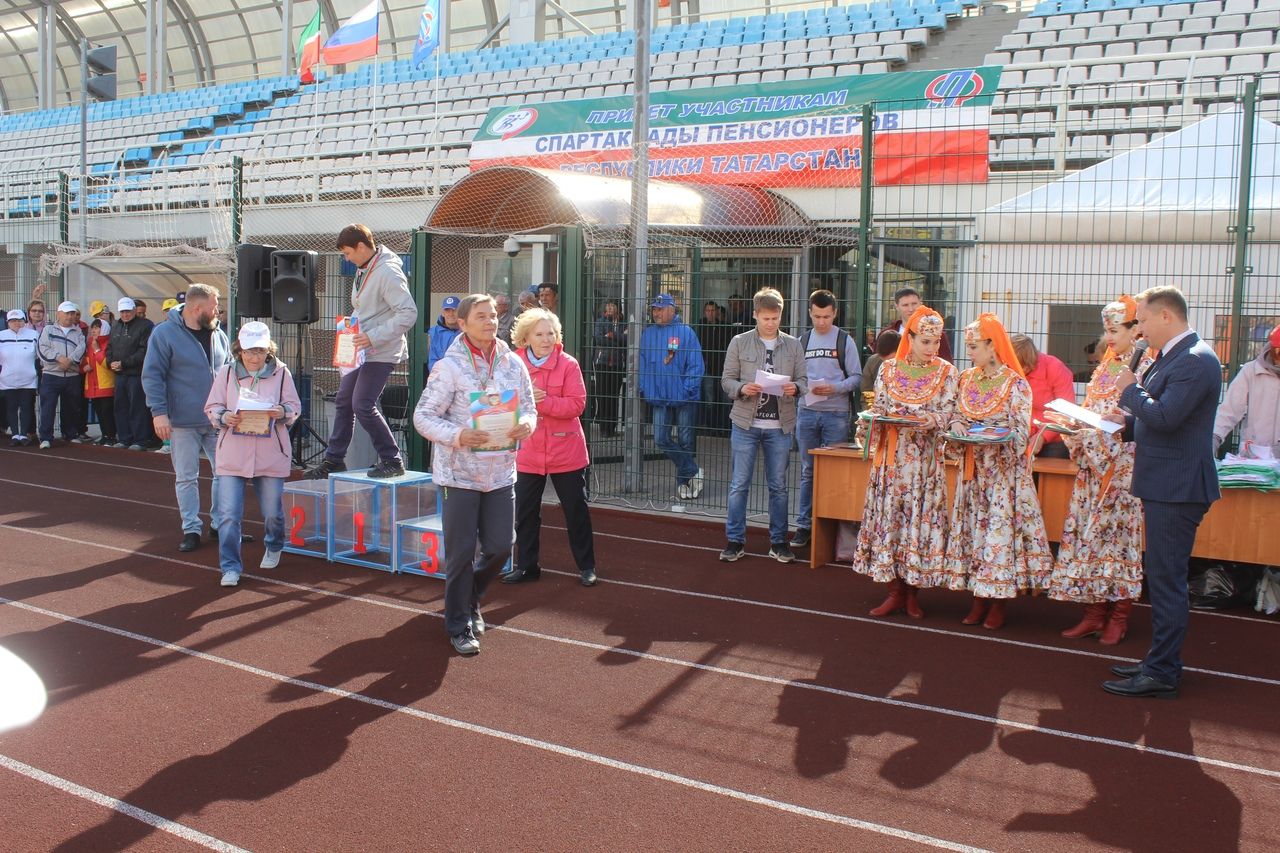 Дрожжановская команда пенсионеров заняла призовое место на Спартакиаде