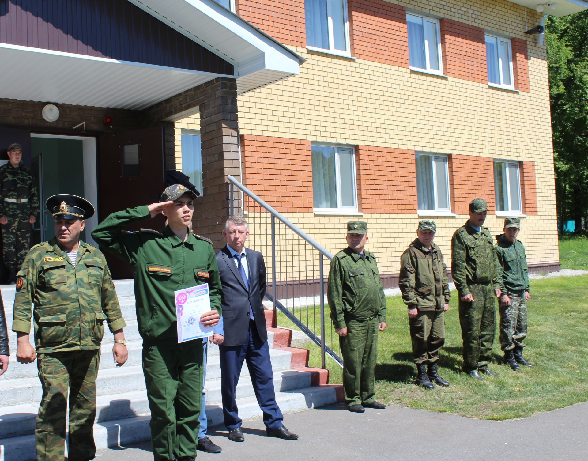 В Дрожжановском лагере «Чайка» прошли военно-полевые сборы