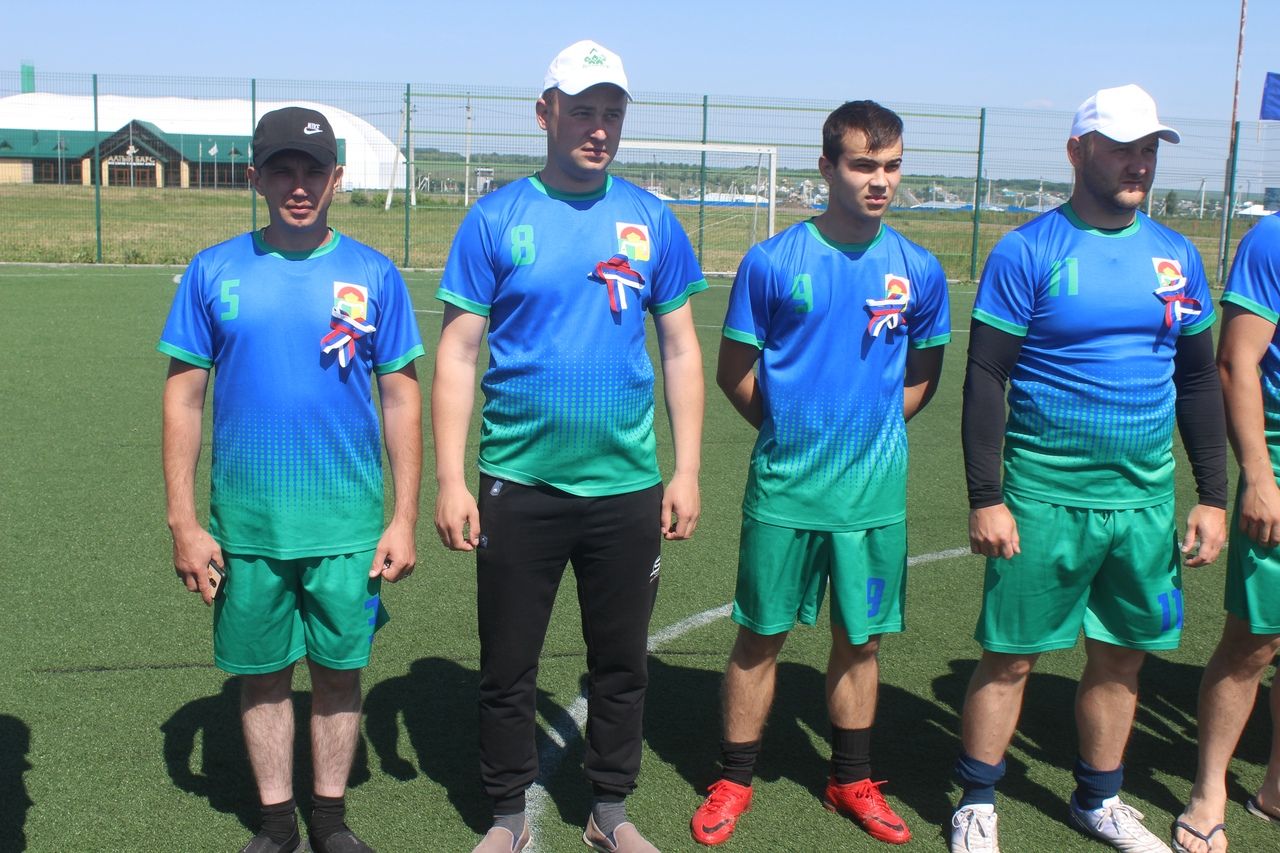 Малоцильнинские футболисты выиграли кубок партии «Единая Россия»