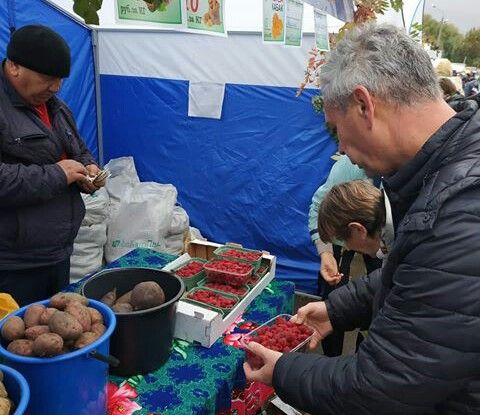Дрожжановцы  порадовали горожан сельскохозяйственной продукцией в Казани