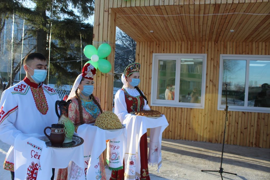 Дрожжановский хлебозавод открыл магазин-кофейню