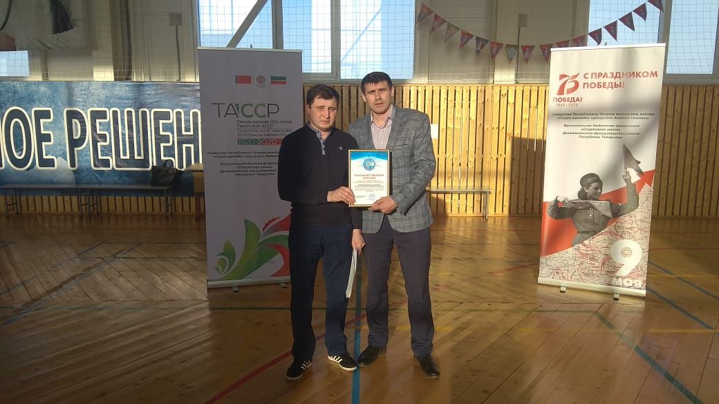 В Дрожжаном прошел муниципальный турнир «Школьная Волейбольная Лига»