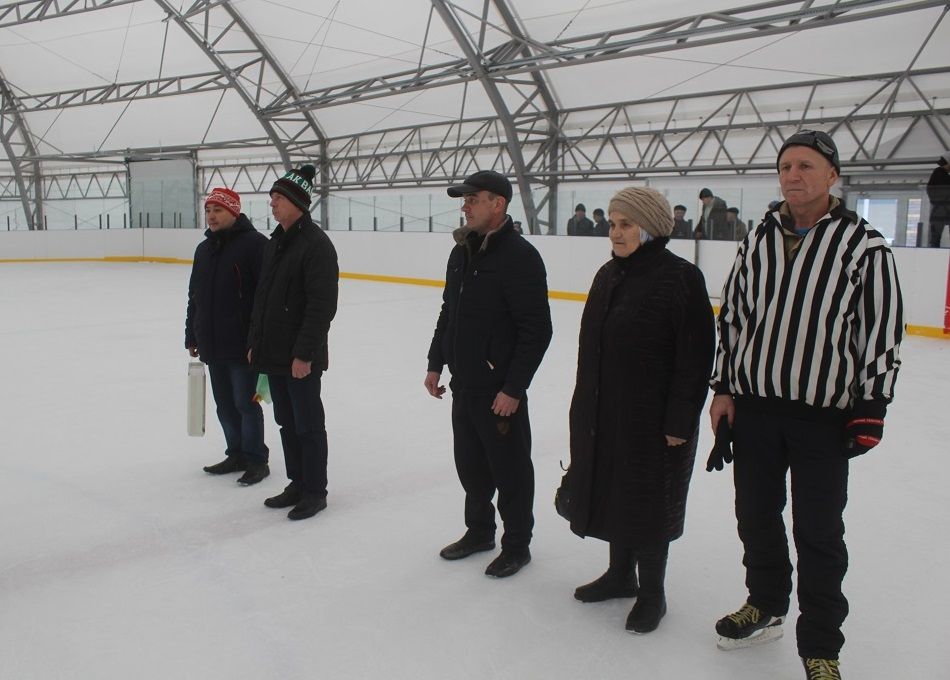 В Дрожжаном прошёл хоккей  памяти Ильмира Хайбуллова - чемпиона Татарстана среди юниоров