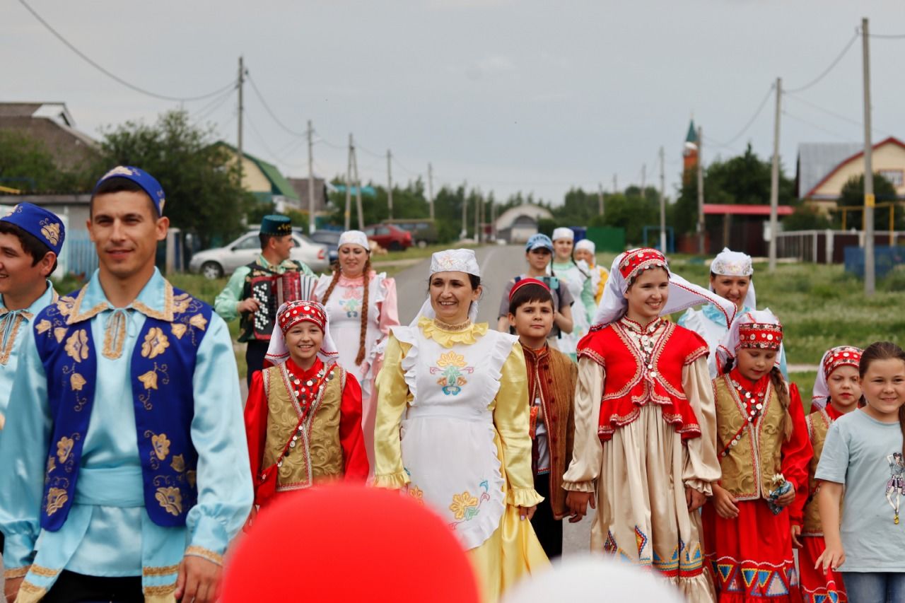 В селе Старое Дрожжаное провели сбор подарков на Сабантуй