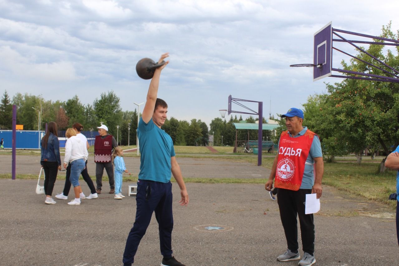 В здоровом теле — здоровый дух – в Дрожжаном прошло  чествование спортсменов