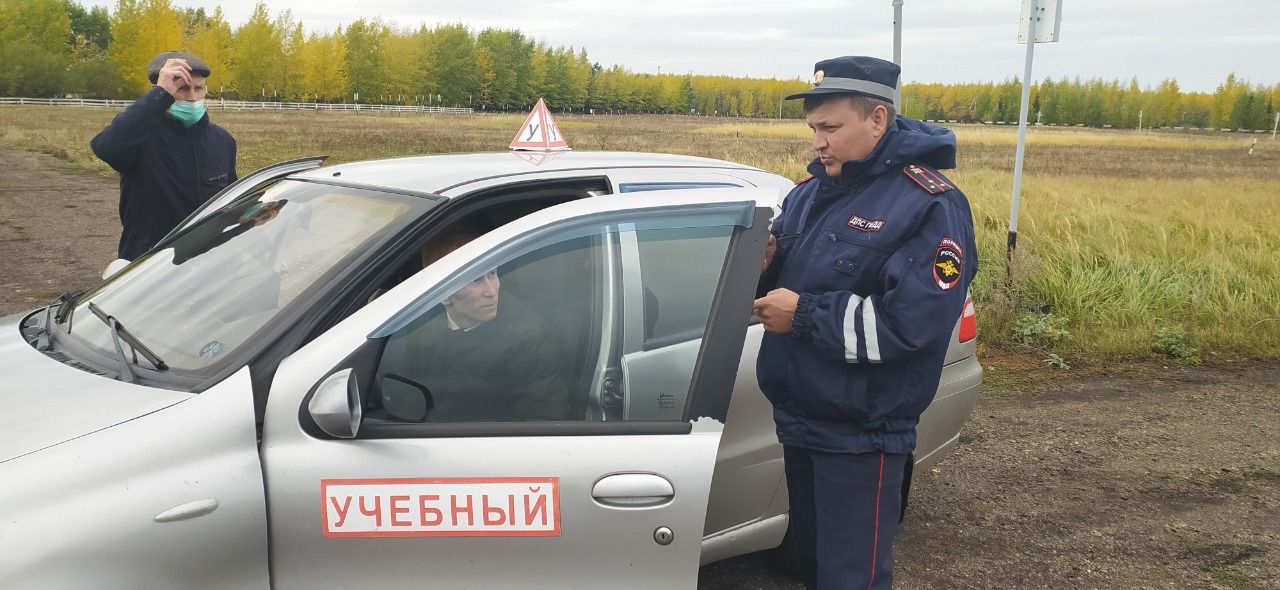 В «Дрожжановском техникуме отраслевых технологий» прошел районный конкурс «Автосессия - 2021»