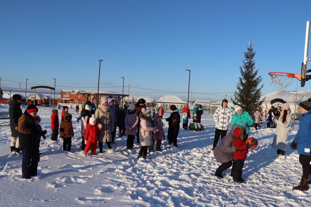 В период новогодних каникул в парках Дрожжановского района проходят культурные мероприятия