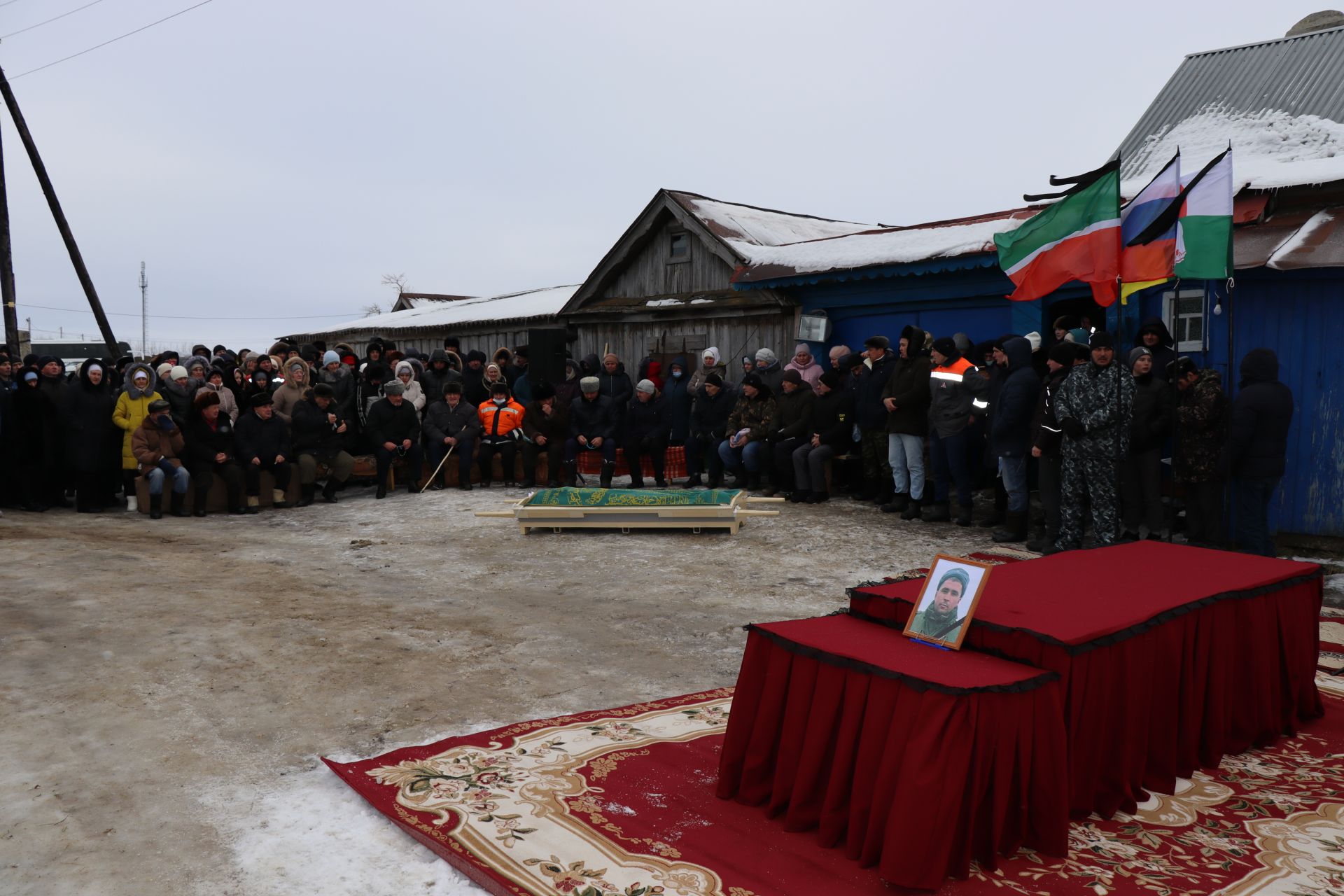 В Дрожжановском районе простились с военнослужащим, который погиб в СВО
