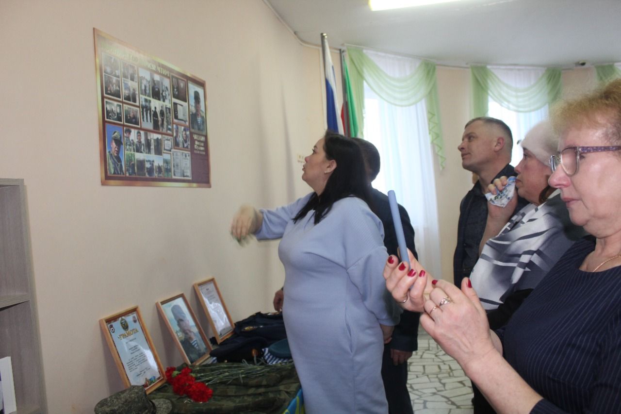 В Стародрожжановском многопрофильном лицее открыли школьный мемориал в память героя, погибшего в ходе СВО