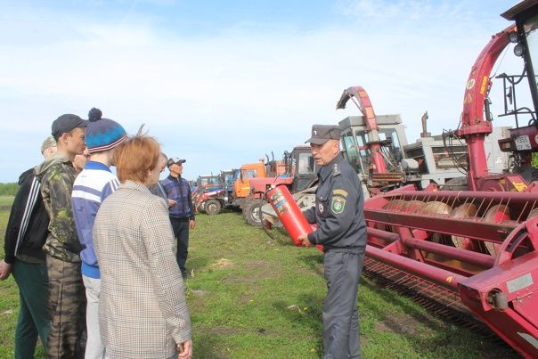 В Дрожжановском районе проверили готовность кормозаготовительной техники