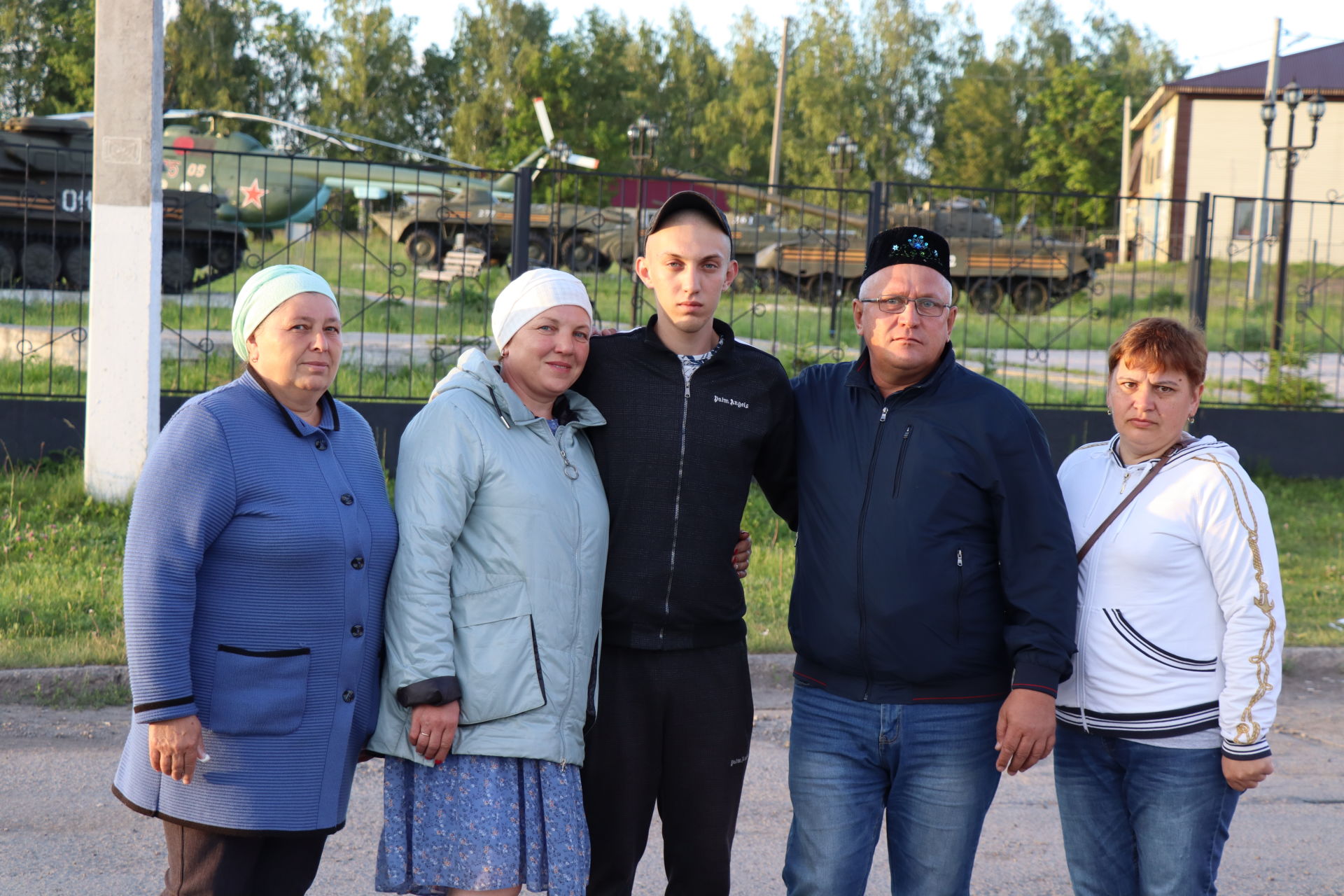 В Дрожжановском районе состоялись проводы в армию Ильяса Алтынбаева