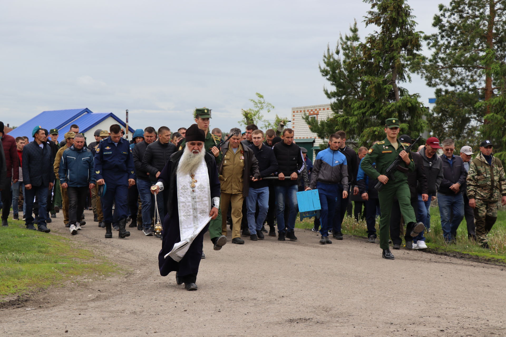 В Дрожжановском районе простились с военнослужащим, отдавшим жизнь за сохранение национальной безопасности