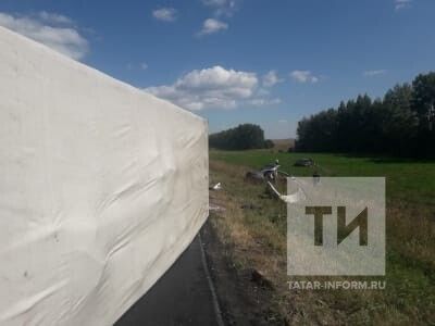 ДТП с легковушкой и грузовиком на М7 в Татарстане: один человек погиб и двое пострадали