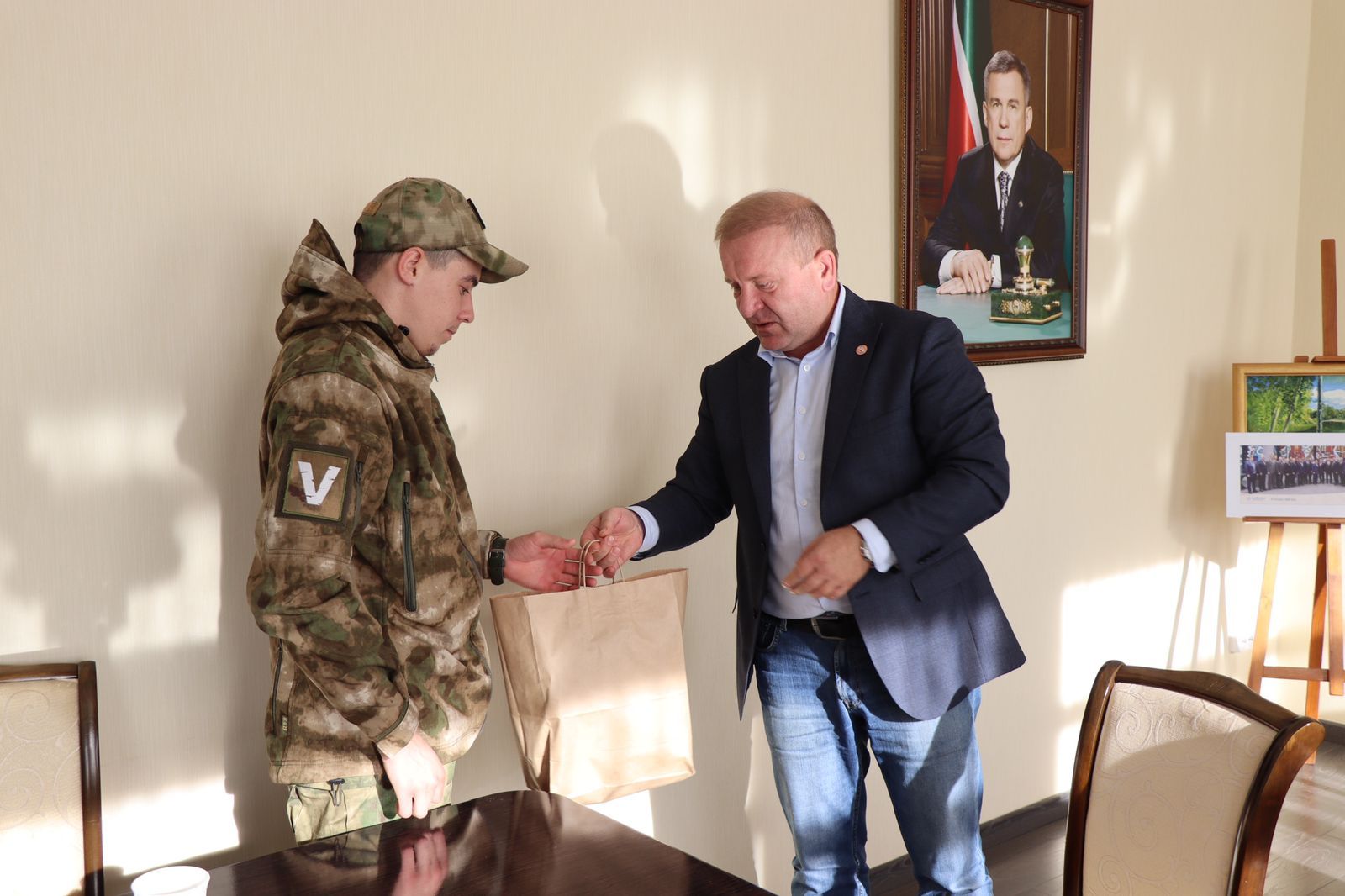 Чүпрәле район башлыгы Марат Гафаров мобилизацияле белән очрашты
