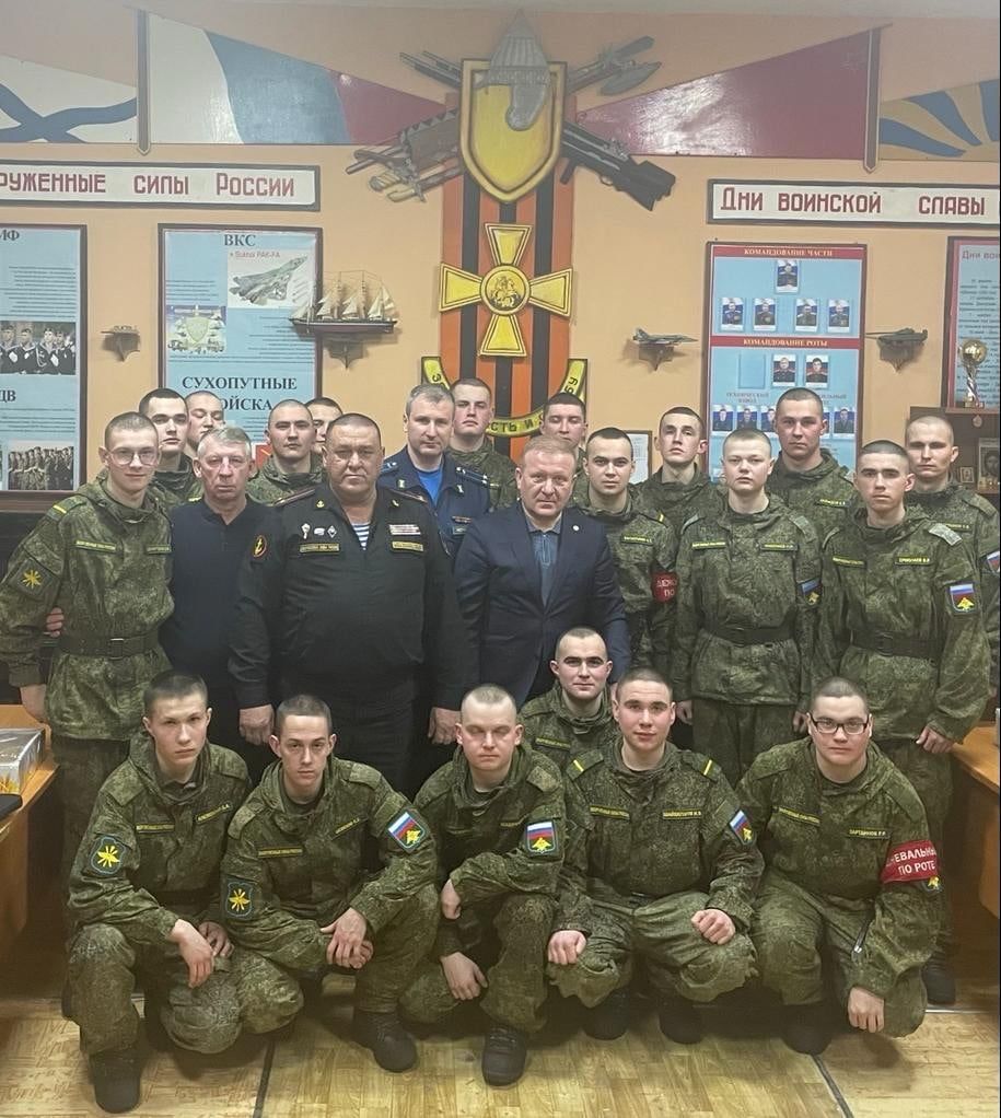 Чүпрәле делегациясе Ногинск шәһәрендәге шефлыкка алынган хәрби частьтә булып кайтты