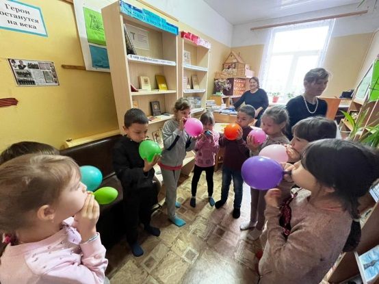 В дни весенних каникул в библиотеках Дрожжановского района прошла Неделя детской книги