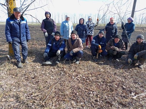 Новокакерлинцы Дрожжановского района вышли на очистку посадки