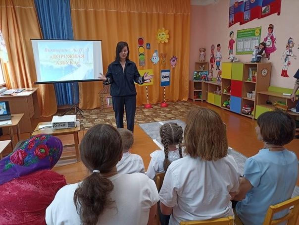 В Убеевском детском саду Дрожжановского района провели мероприятие по ПДД