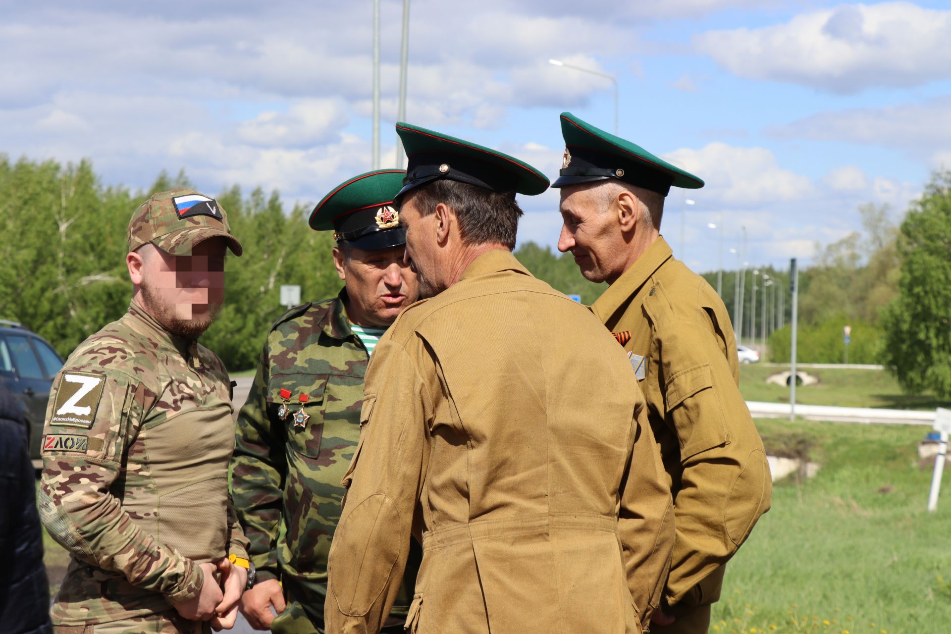 Долгожданная встреча: еще двое мобилизованных дрожжановцев вернулись в отпуск