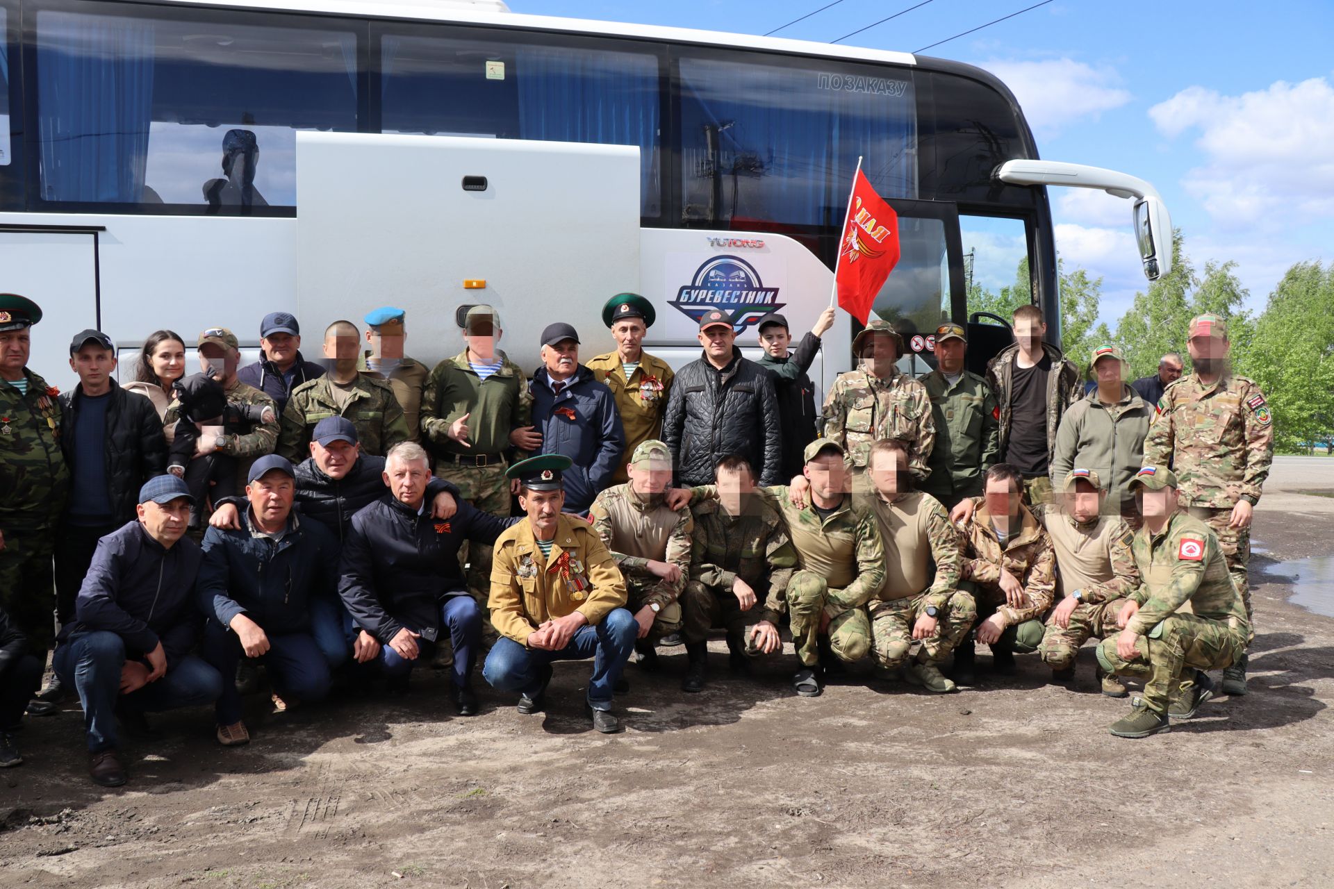 Долгожданная встреча: еще двое мобилизованных дрожжановцев вернулись в отпуск