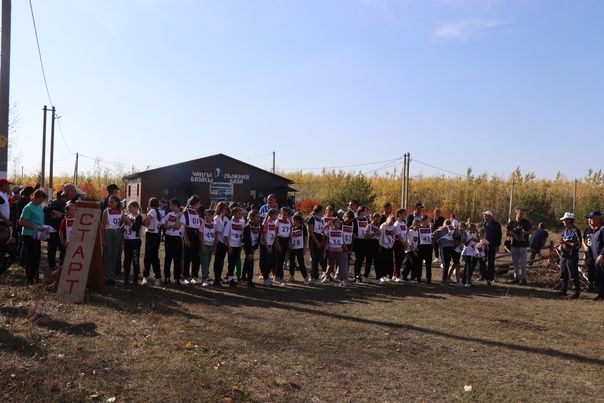 В Дрожжановском районе РТ состоялись соревнования по легкоатлетическому кроссу «Осенний кросс» среди учащихся