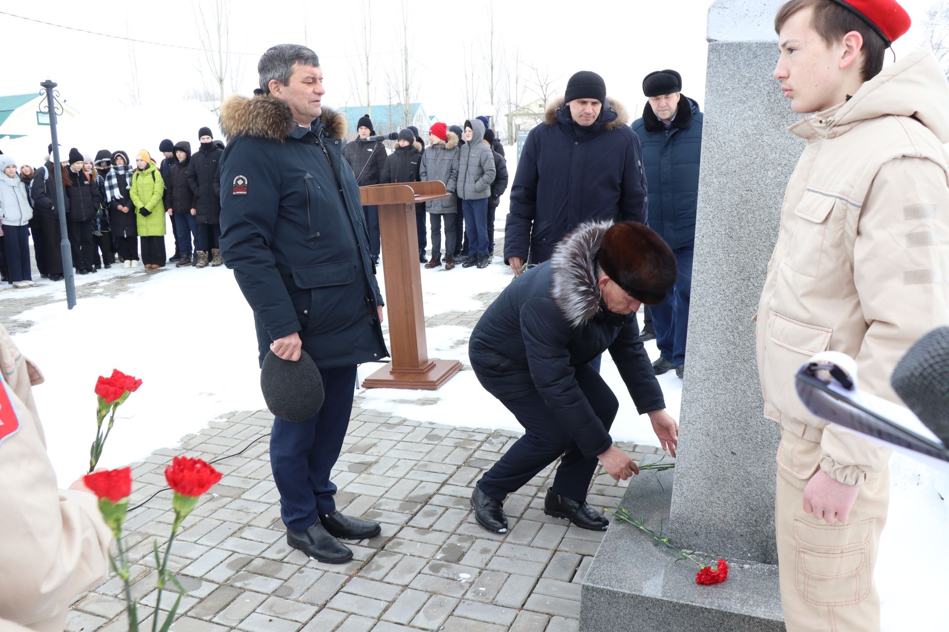 В Дрожжановском районе РТ почтили память  Героя Соцтруда Р.М.Низамутдинова