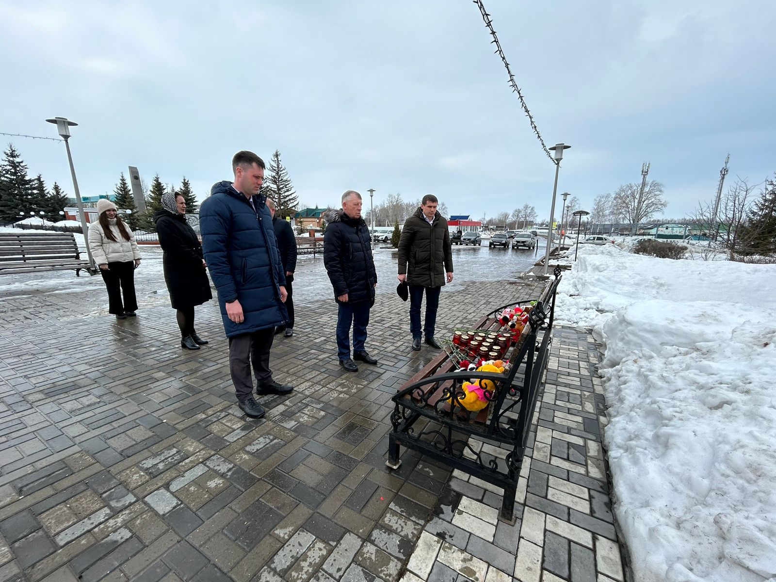 Глава Дрожжановского района РТ Марат Гафаров почтил память погибших в «Крокус Сити Холл»