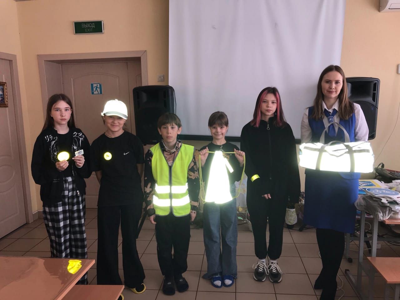 В лагере «Чайка» Дрожжановского района РТ автоинспекторы провели встречу с учащимися и их родителями