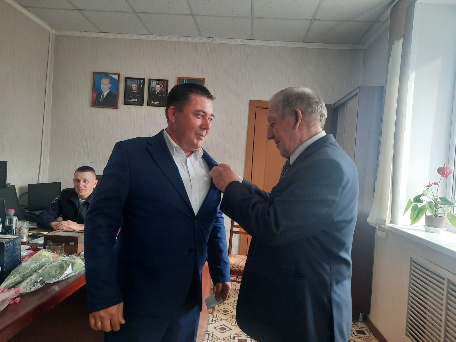 В Дрожжановском районе РТ поздравили ветеранов МВД