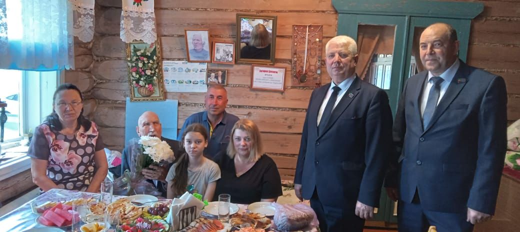 Чүпрәледә Григорий Назаровны юбилее белән котладылар