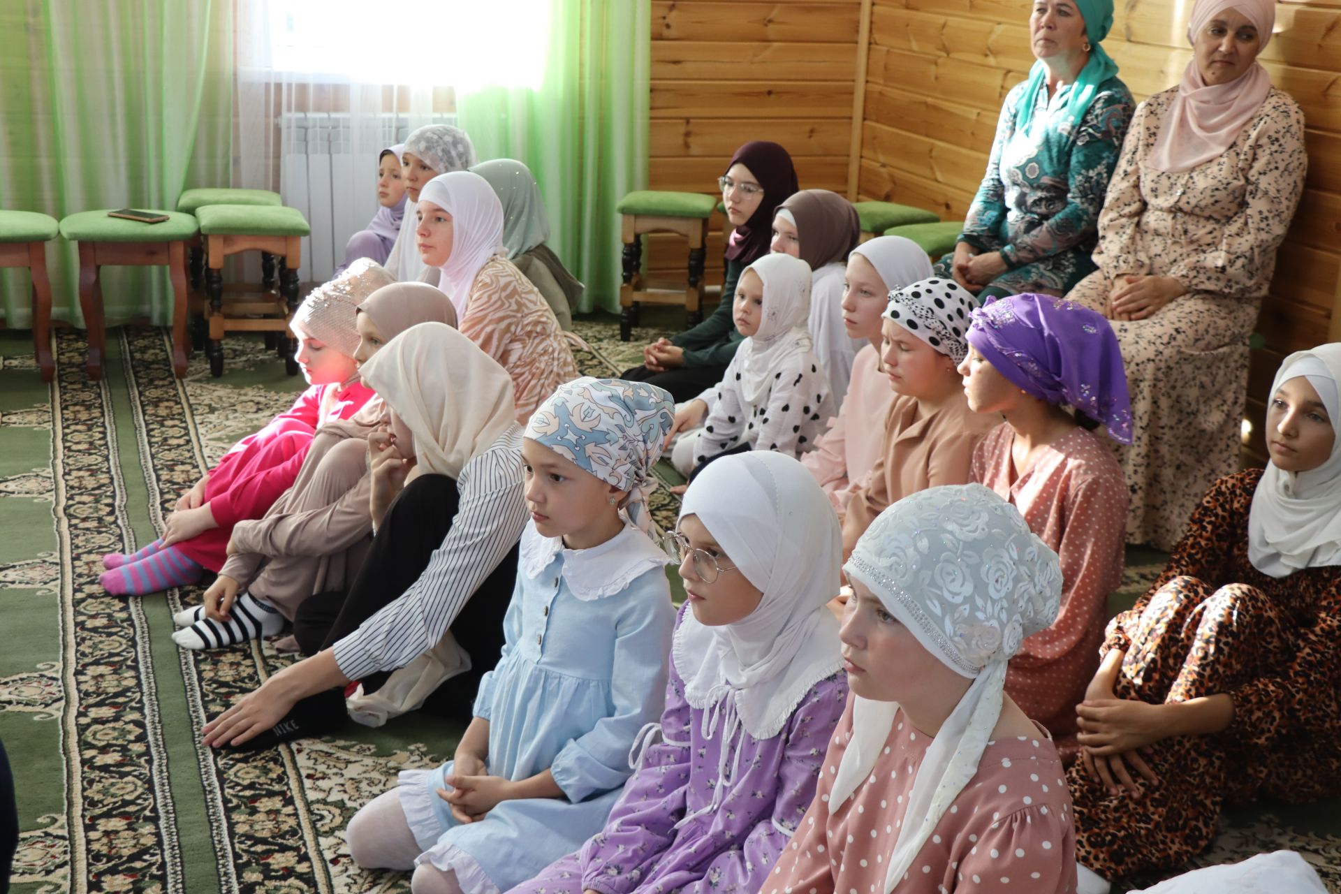 В мечети села Новое Дрожжаное организовали для детей Маулид-байрам