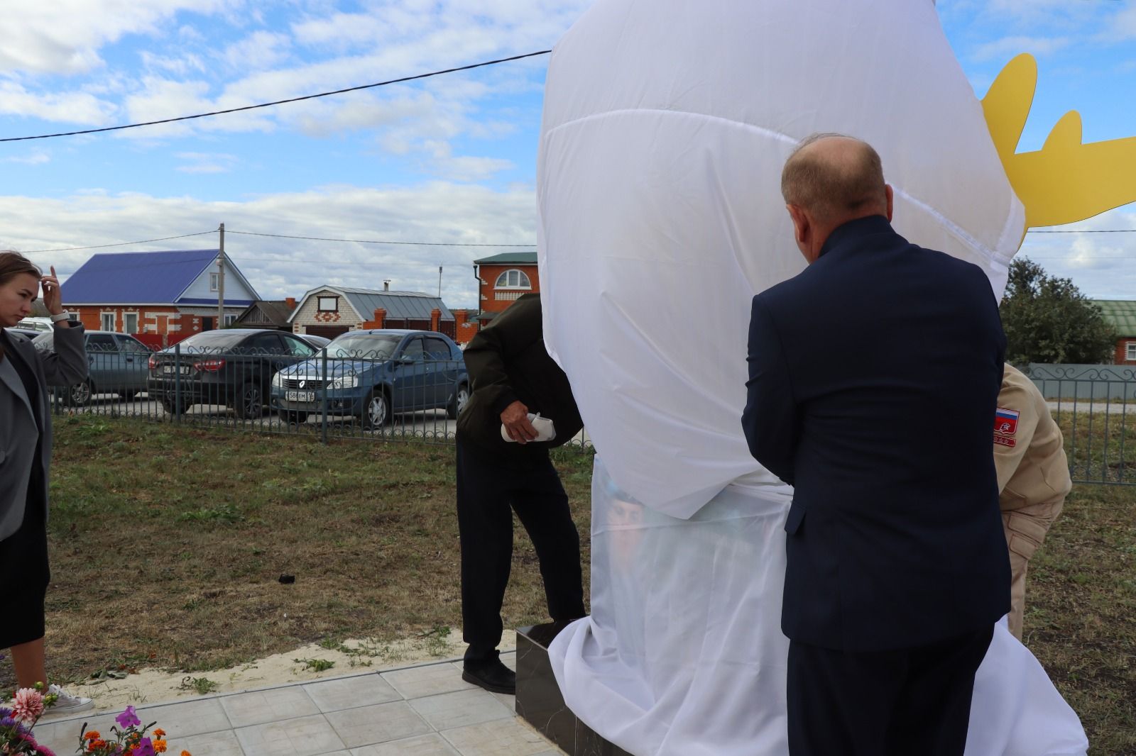 В селе Старое Дрожжаное Дрожжановского района РТ открыли монумент бойцу, погибшему на СВО