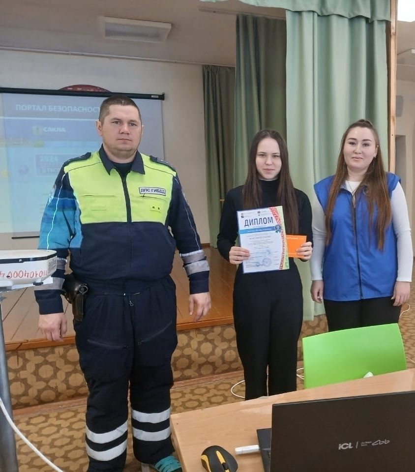 Ученица Старочукалинской школы награждена Дипломом и подарочным сертификатом от «Ситилинк»