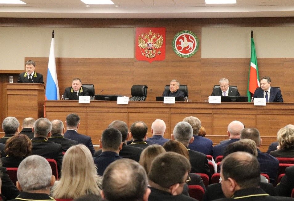 Рустам Минниханов: В Татарстане появится возможность обращения к мировым судьям через Госуслуги